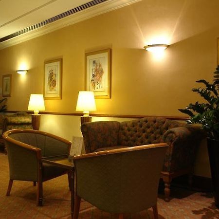 Hotel Mercure London Gatwick Crawley  Bagian luar foto